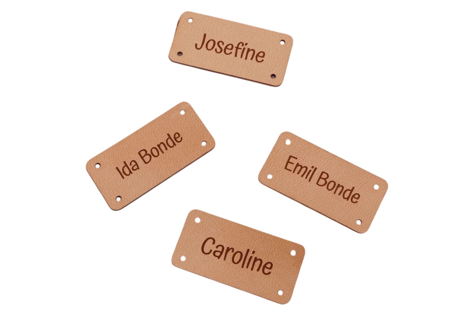 Personlige mini labels med navne som Josefine, Ida Bonde, Emil Bonde og Caroline